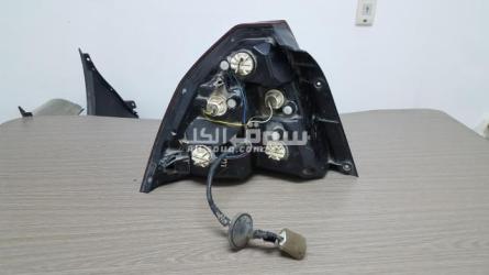 فانوس خلفى يمين شيفورليه اڤيو 2017 مستعمل للبيع السعر 800 جنيه للتواصل ع رقم 01001716157 - 2