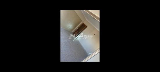 اللانش عند اداره الكهرباء عماره 13 - 2