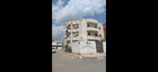 منزل للبيع مساحته الإجمالية 260 - 4