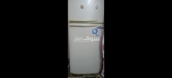 ثلاجه زانوسي مستعمله