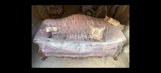 ثنين ركنة ثنائية و ثنين فوتية لسا جديد من قباني للاثاث فخم جدا