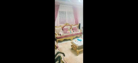 صالون مدهب زان اربع كراسي وكنبه ممتاز جدا استعمال شهرين فقط