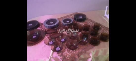 طقم بايركس عسلي للبيع