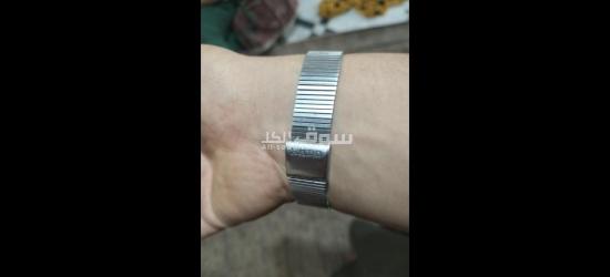 ساعة رادو فويجر اوتوماتيك شغالة تمام استيك اصلى استعمال خفيف للبيع للتواصل على 01273098671 - 3