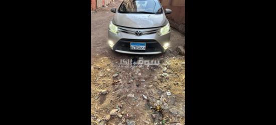 للبيع سيارة تويوتا ياريس ٢٠١٥ خليجي - 2