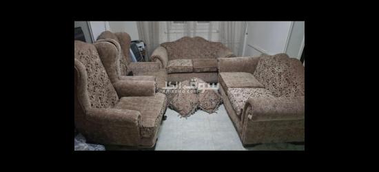 انتريه خشب زان احمر القاعده مله وليس سوست استعمال خفيف كالجديد